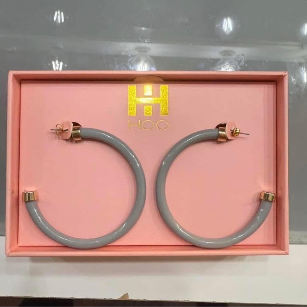 HOO Gray Hoop Earrings